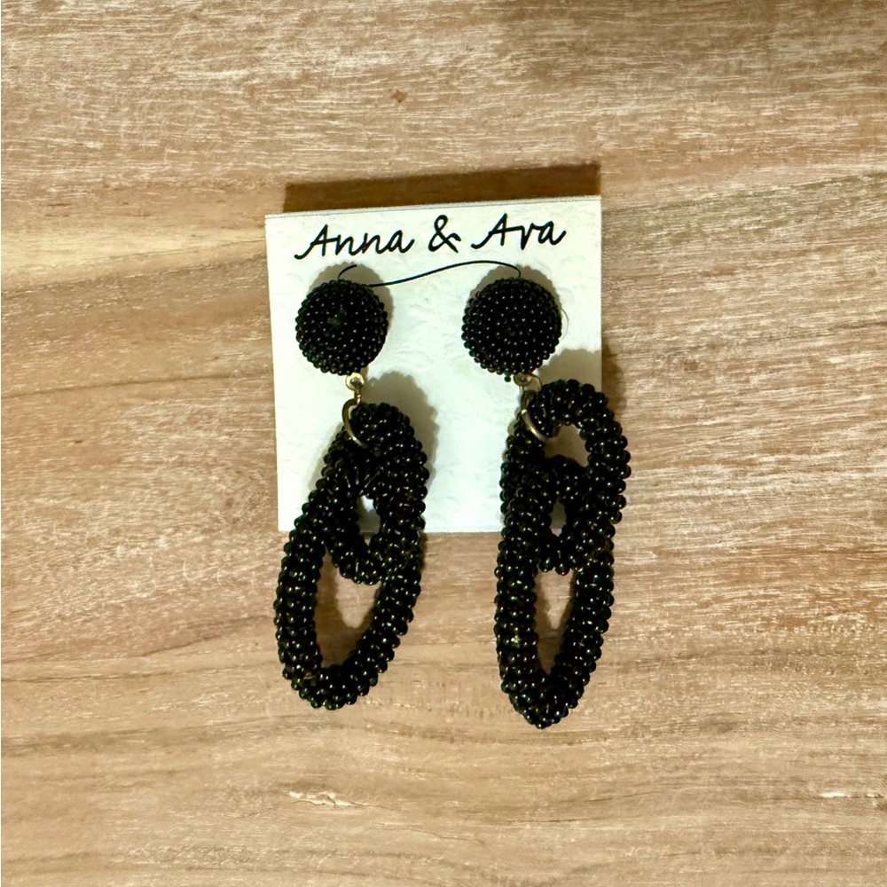 FINAL PRICE - Anna & Ava black beaded earrings☀️